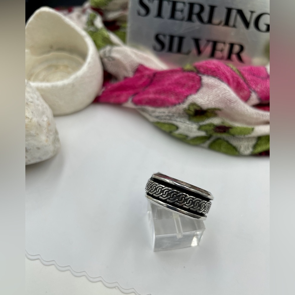 Silver Chain Design Ring